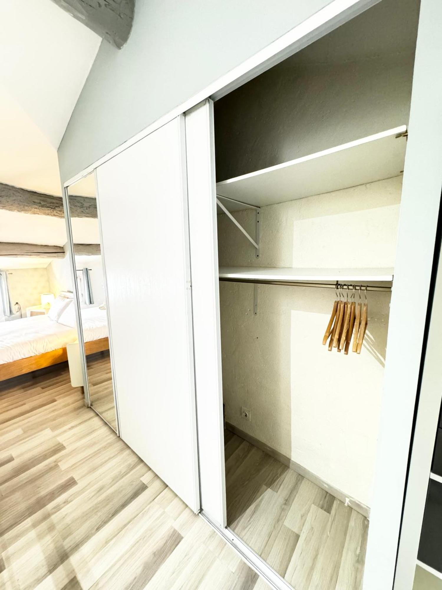 Appartement Loge De L'opera A 200 M Du Palais Des Papes