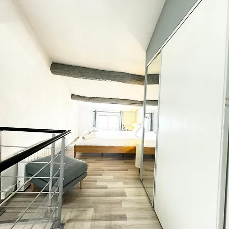 Loge De L'Opera A 200 M Du Palais Des Papes Apartment Avignon Exterior photo